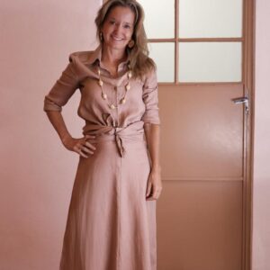 Saia reta 100% linho