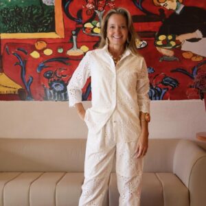 Calça bordada lesie